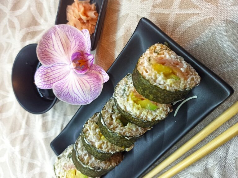 Read more about the article Przepis: Niskokaloryczne domowe sushi